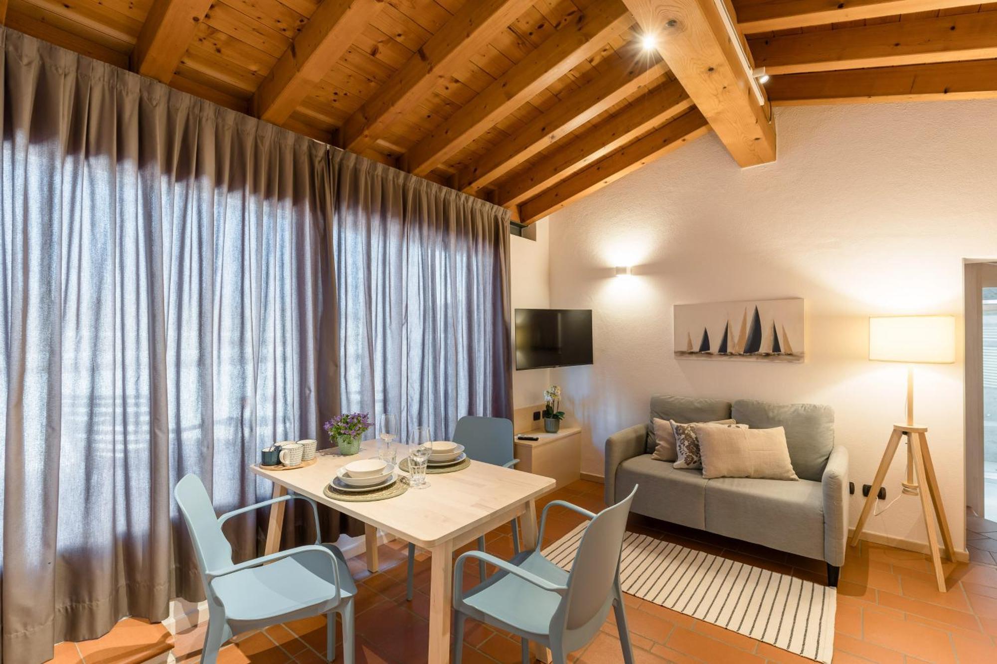 Charming Sirmione Bed & Breakfast Екстериор снимка