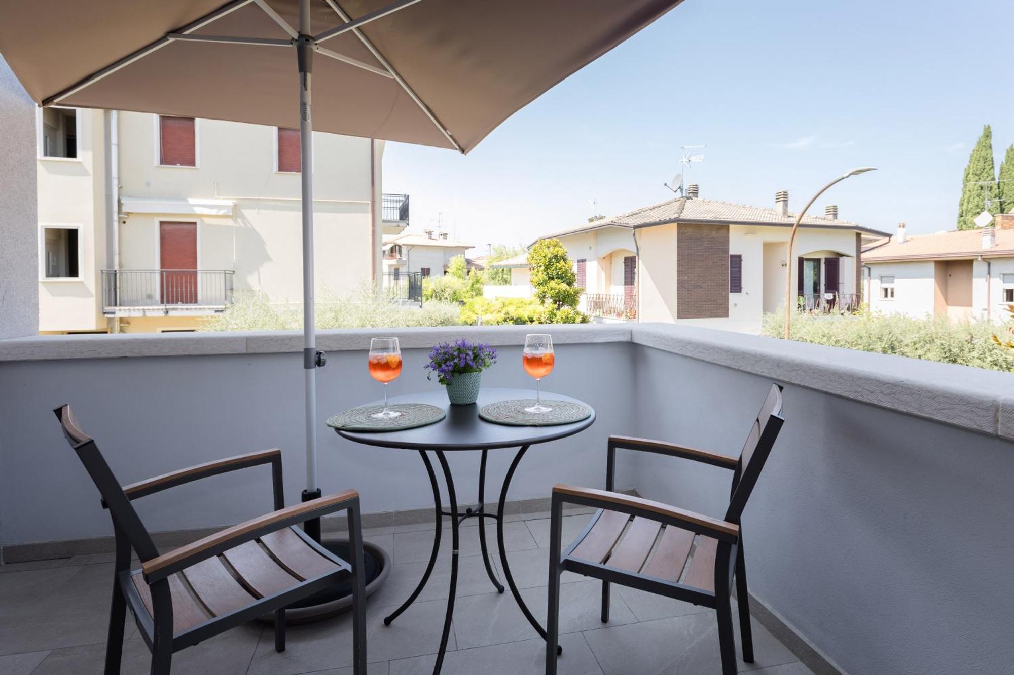 Charming Sirmione Bed & Breakfast Екстериор снимка