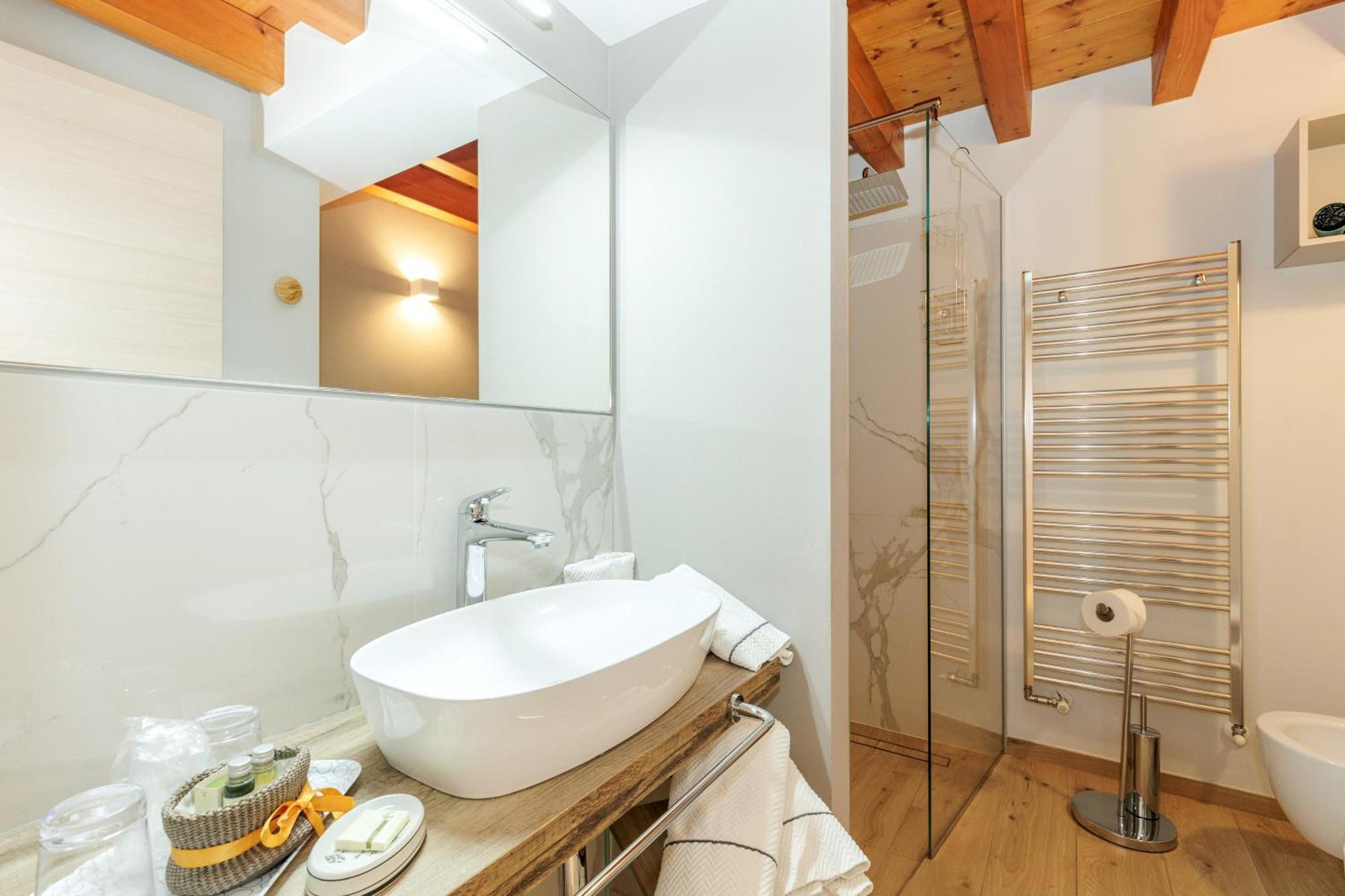 Charming Sirmione Bed & Breakfast Екстериор снимка